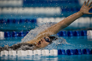 Margaret Hoelzer sets new world record in the 200 meter backstroke.